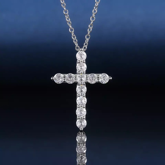 Silver Cross Neck Pendant Round Cut Crystal Religion Pendant on Chain - Picture 3 of 16